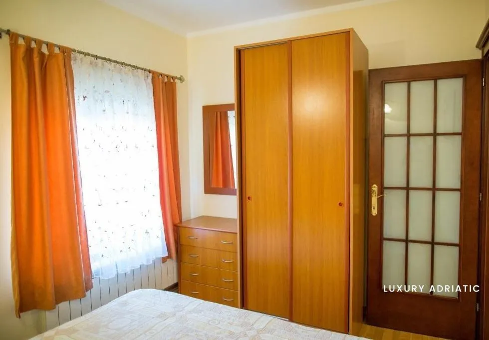 Sale, house, 670m², Prčanj, Kotor