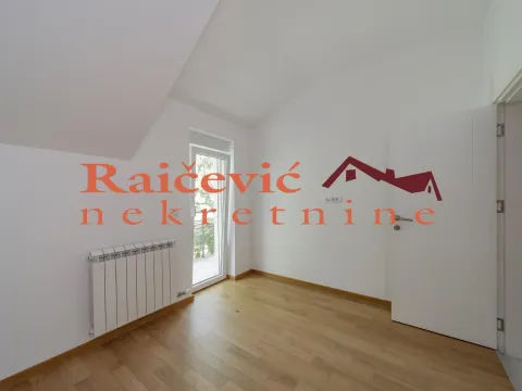 Prodaja, trosoban stan, 80m², Grocka, Beograd - image 16