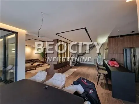 Izdavanje, stan, 200m², Kalenić Pijaca, Vračar Sve Podlokacije - image 3