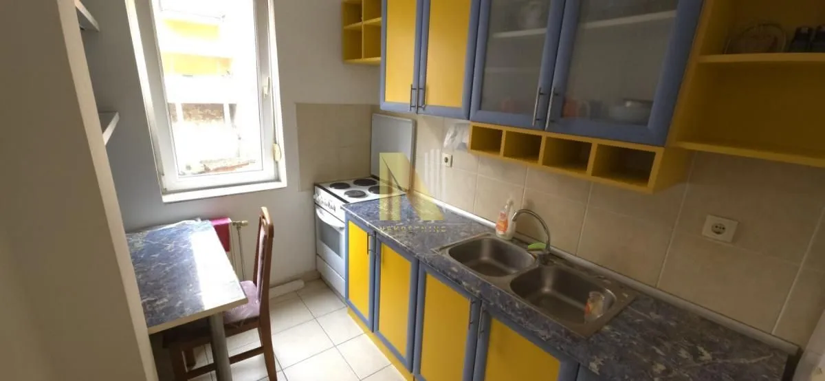 Izdavanje, jednosoban stan, 36m², Centar, Novi Sad