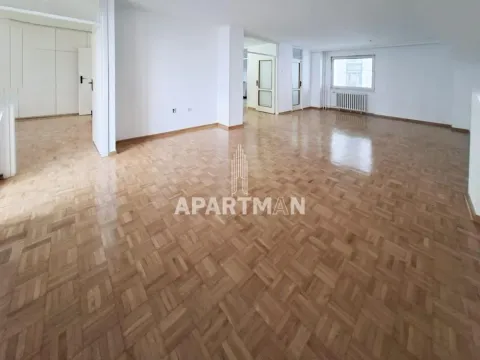Stan in Novi Beograd Blok 62