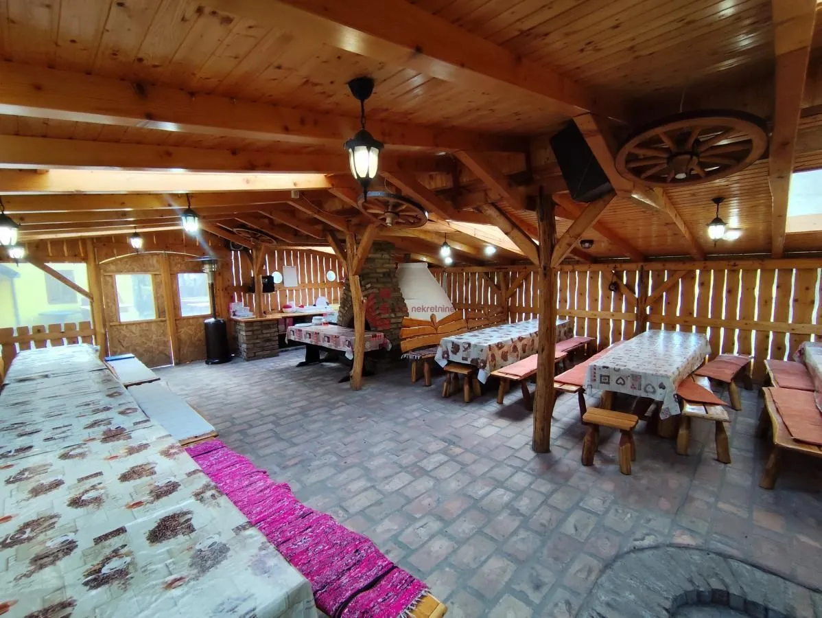 Prodaja, ugostiteljski objekat, 196m², Horgoš, Kanjiža