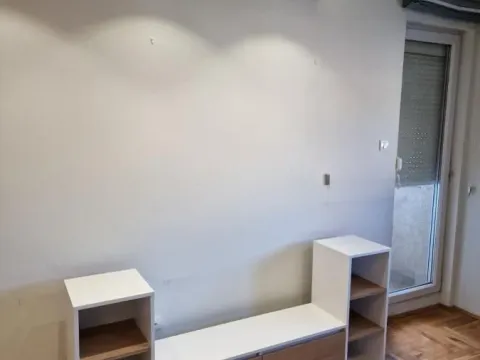 Izdavanje, dvosoban stan, 50m², Podbara, Novi Sad Sve Podlokacije - image 4