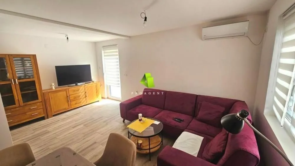 Prodaja, dvosoban stan, 80m², Pantelej, Niš