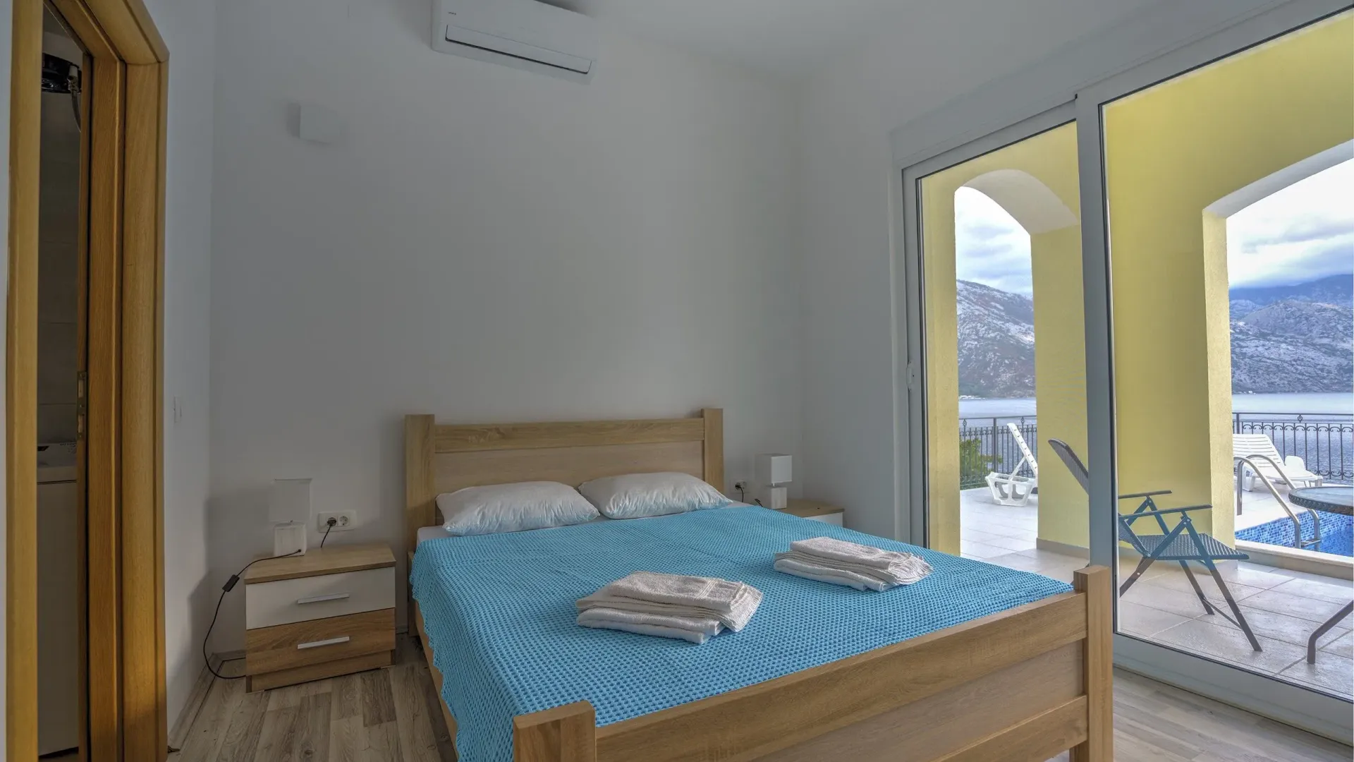 Sale, house, 358m², Kostanjica, Kotor