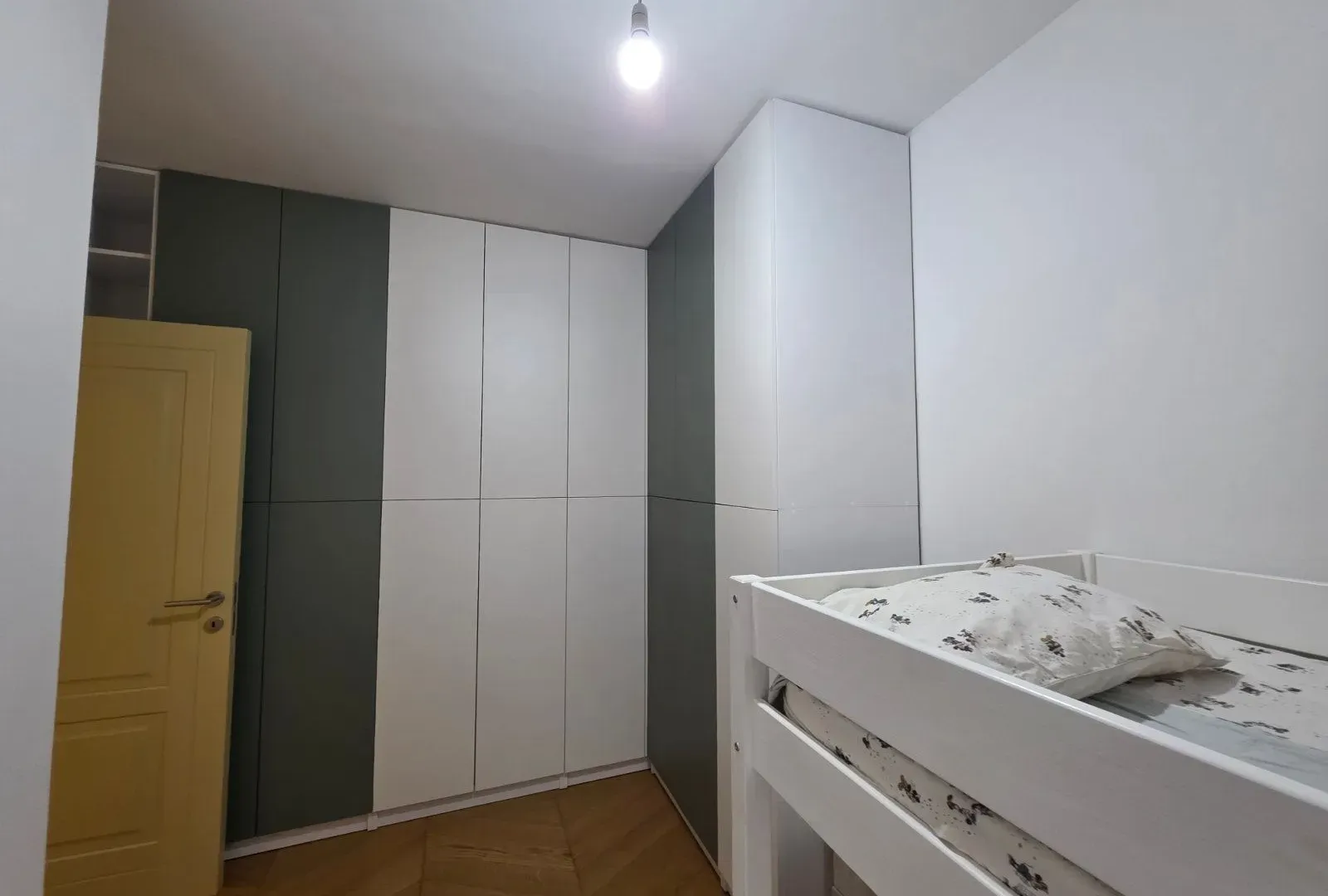 Sale, three bedroom apartment, 90m², Blizikuće, Budva