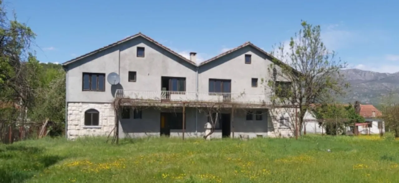 Sale, house, 360m², Danilovgrad, Crna Gora