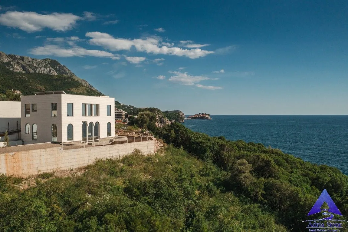 Sale, house, 350m², Kamenovo, Budva