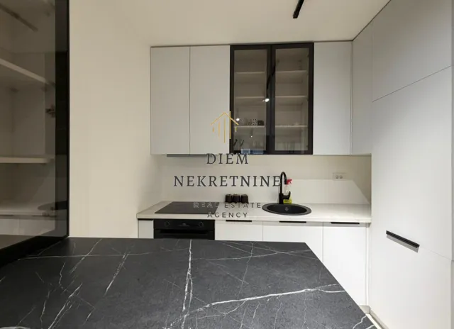Izdavanje, jednosoban stan, 45m², City Kvart, Podgorica