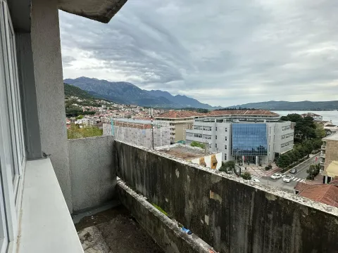 Prodaja, dvosoban stan, 67m², Centar, Tivat - image 17