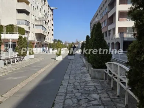 Prodaja, poslovni prostor, 34m², Novi Beograd Blok 10, Novi Beograd Sve Podlokacije - image 4