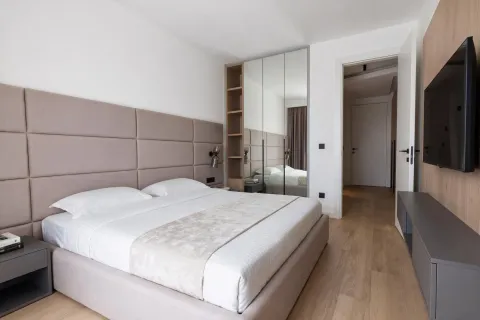 Rent, two bedroom apartment, 62m², Budva, Crna Gora - image 8