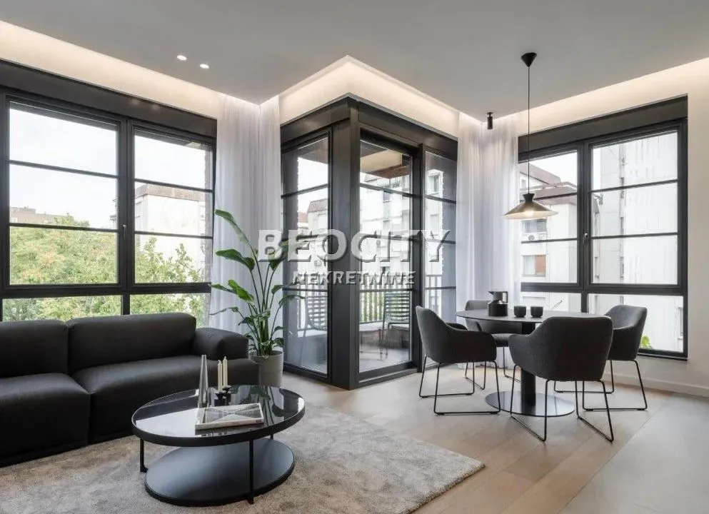 Izdavanje, trosoban stan, 65m², Dorćol Sve Podlokacije, Beograd