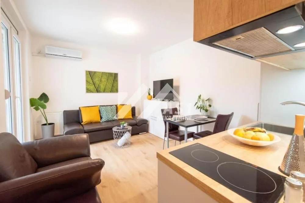 Rent, one bedroom apartment, 38m², Bulevar Oslobodjenja, Novi Sad Sve Podlokacije