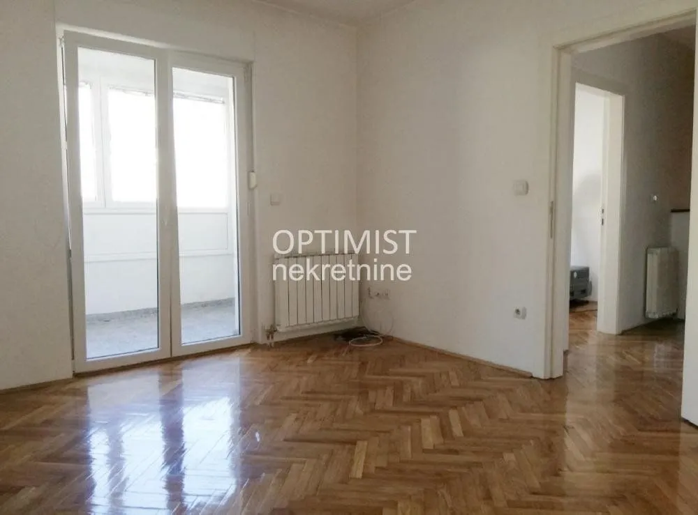 Sale, four bedroom apartment, 117m², Savski Venac, Beograd