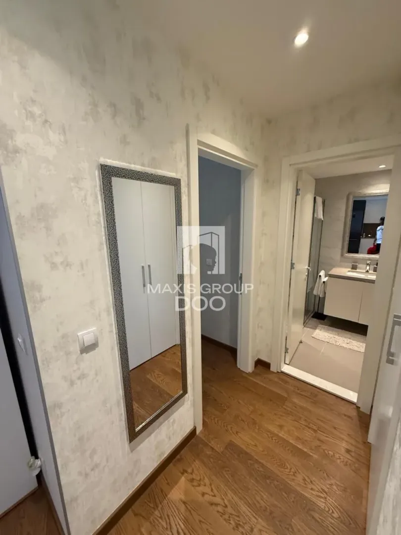 Rent, two bedroom apartment, 56m², Savski Venac, Beograd