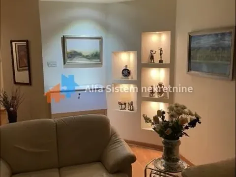 Izdavanje, trosoban stan, 95m², Autokomanda, Voždovac Sve Podlokacije - image 6