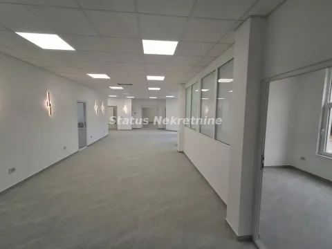 Rent, office space, 234m², Klisa, Novi Sad Sve Podlokacije - image 2