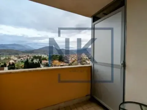 Izdavanje, jednosoban stan, 55m², City Kej, Podgorica - image 13
