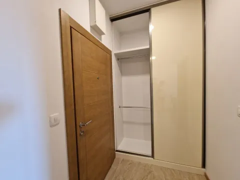 Izdavanje, jednosoban stan, 41m², Budva, Crna Gora - image 8