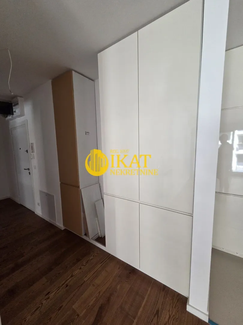 Sale, three bedroom apartment, 67m², Višnjička Banja, Palilula Sve Podlokacije