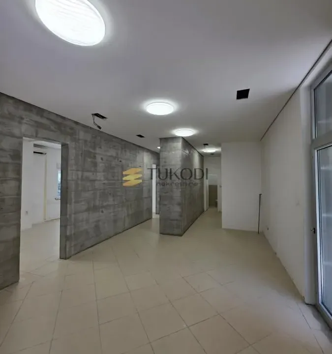 Rent, office space, 86m², Novi Beograd Blok 22, Novi Beograd Sve Podlokacije
