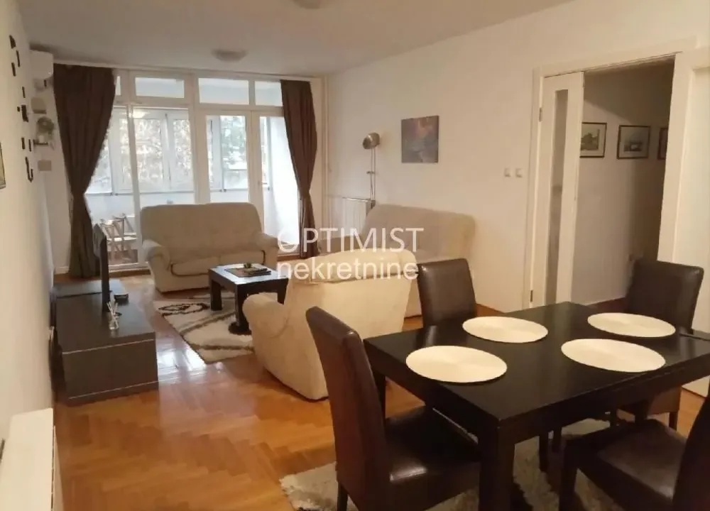 Izdavanje, dvosoban stan, 66m², Novi Beograd Sve Podlokacije, Beograd