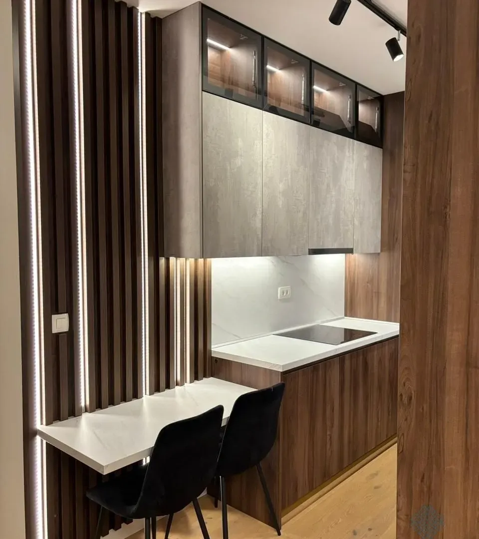 Izdavanje, jednosoban stan, 68m², Donja Lastva, Tivat