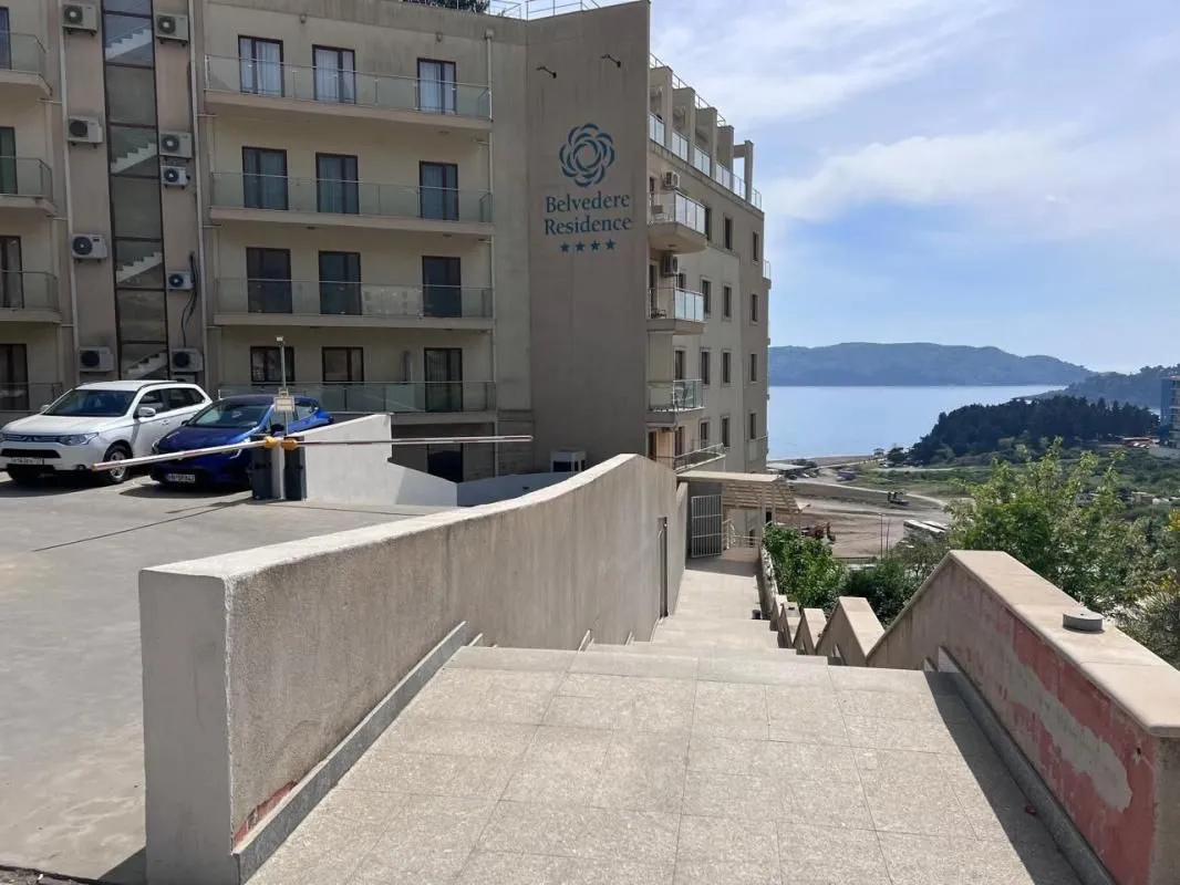 Sale, office space, 660m², Bečići, Budva