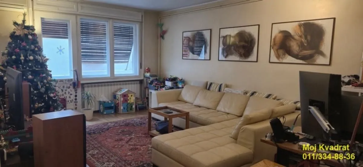 Sale, two bedroom apartment, 74m², Kalenić Pijaca, Vračar Sve Podlokacije