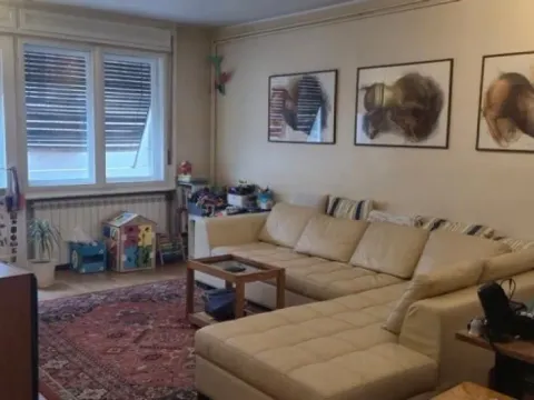 Stan in Kalenić Pijaca