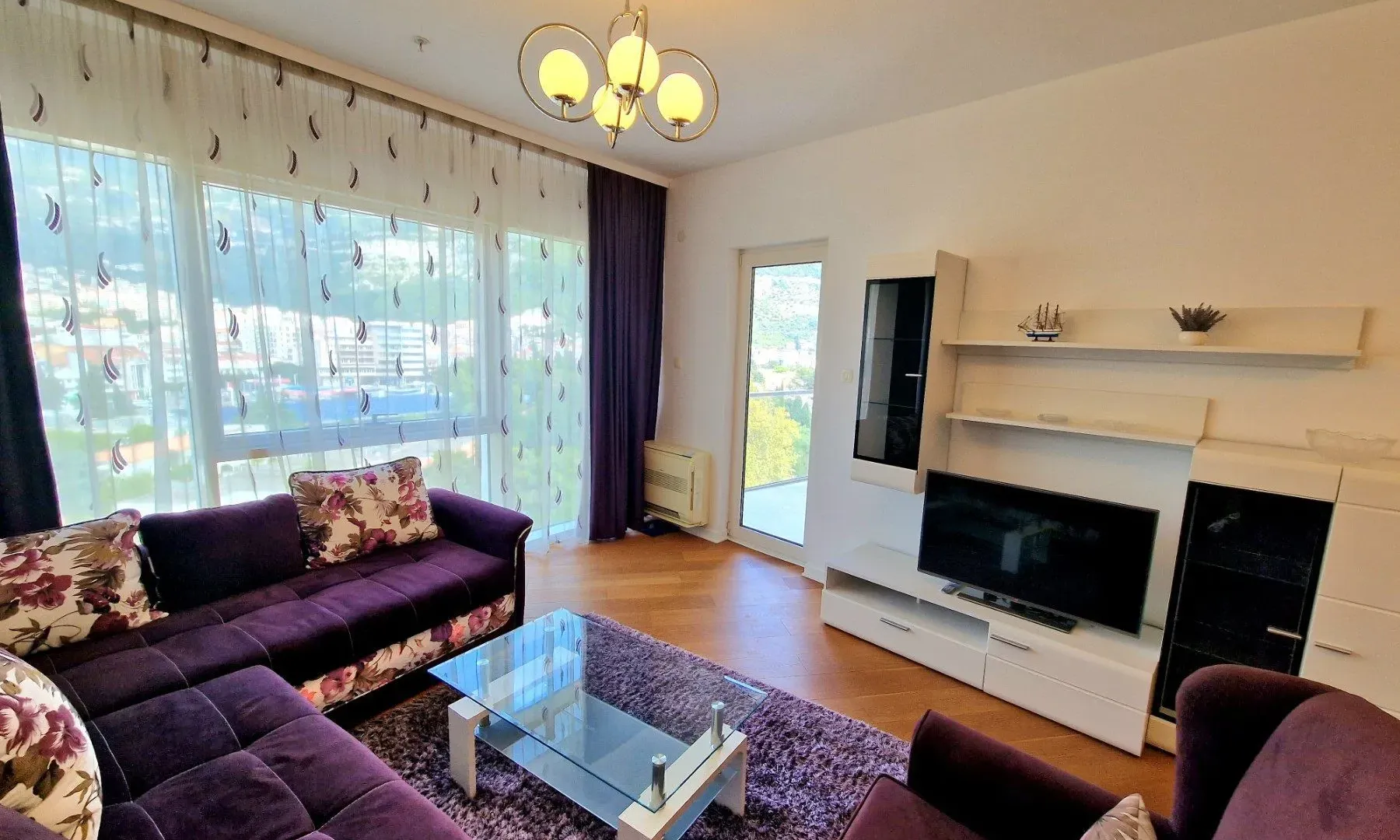 Prodaja, jednosoban stan, 64m², Budva, Crna Gora