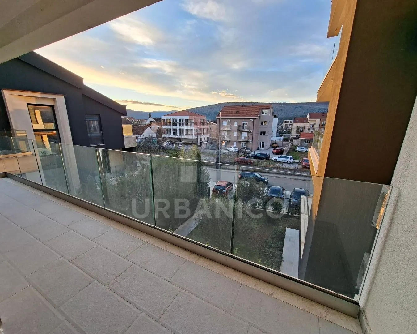 Rent, two bedroom apartment, 100m², Nova Dalmatinska, Podgorica