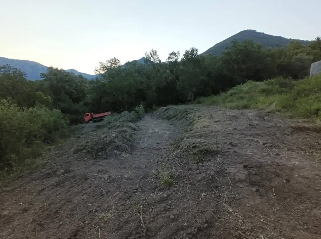 Prodaja, plac, 813m², Župci, Bar
