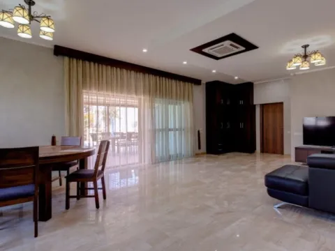 Prodaja, kuća, 370m², Stoliv, Kotor - image 16