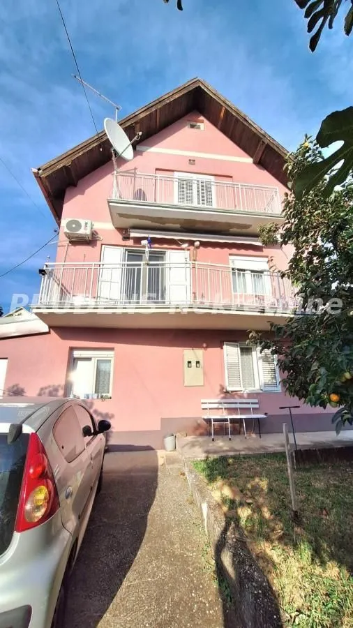 Prodaja, kuća, 333m², Grocka, Beograd