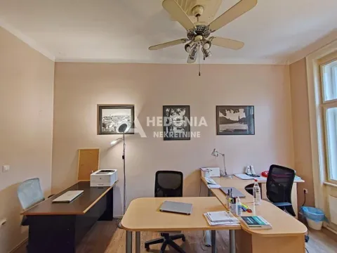 Rent, three bedroom apartment, 60m², Zemun Centar, Zemun Sve Podlokacije - image 5