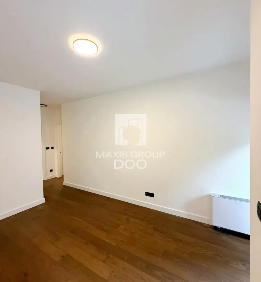 Rent, four bedroom apartment, 125m², Voždovac Sve Podlokacije, Beograd