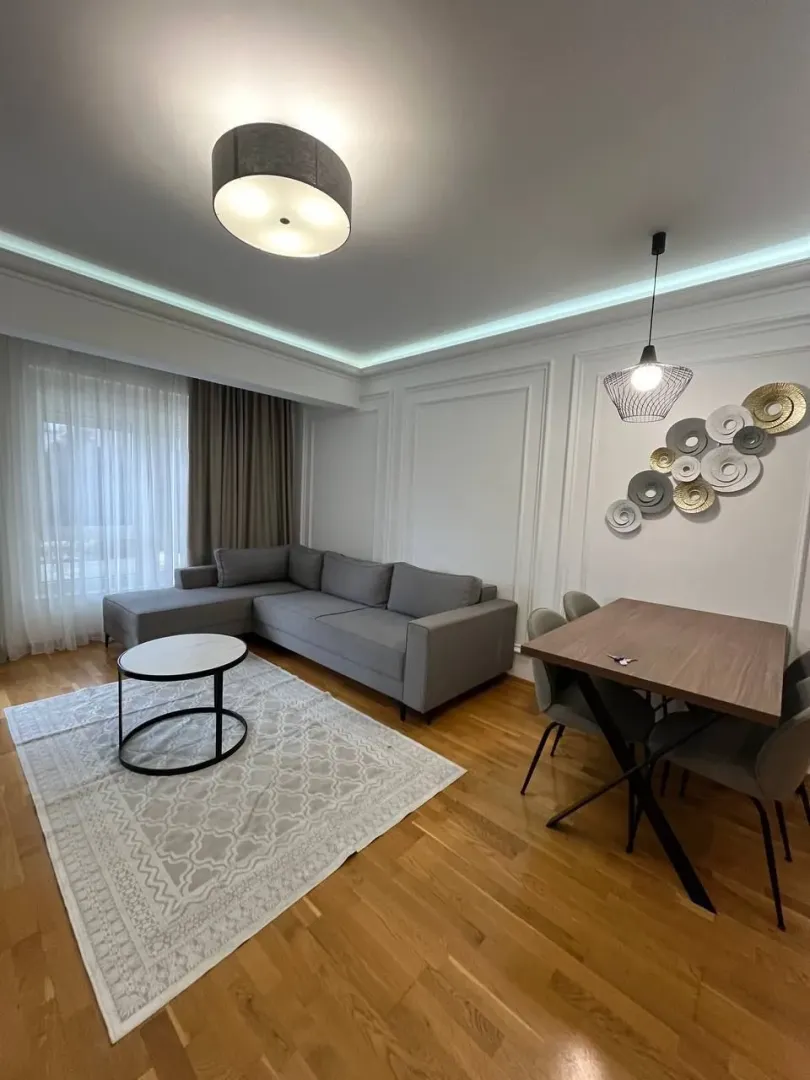 Prodaja, dvosoban stan, 63m², Bečići, Budva