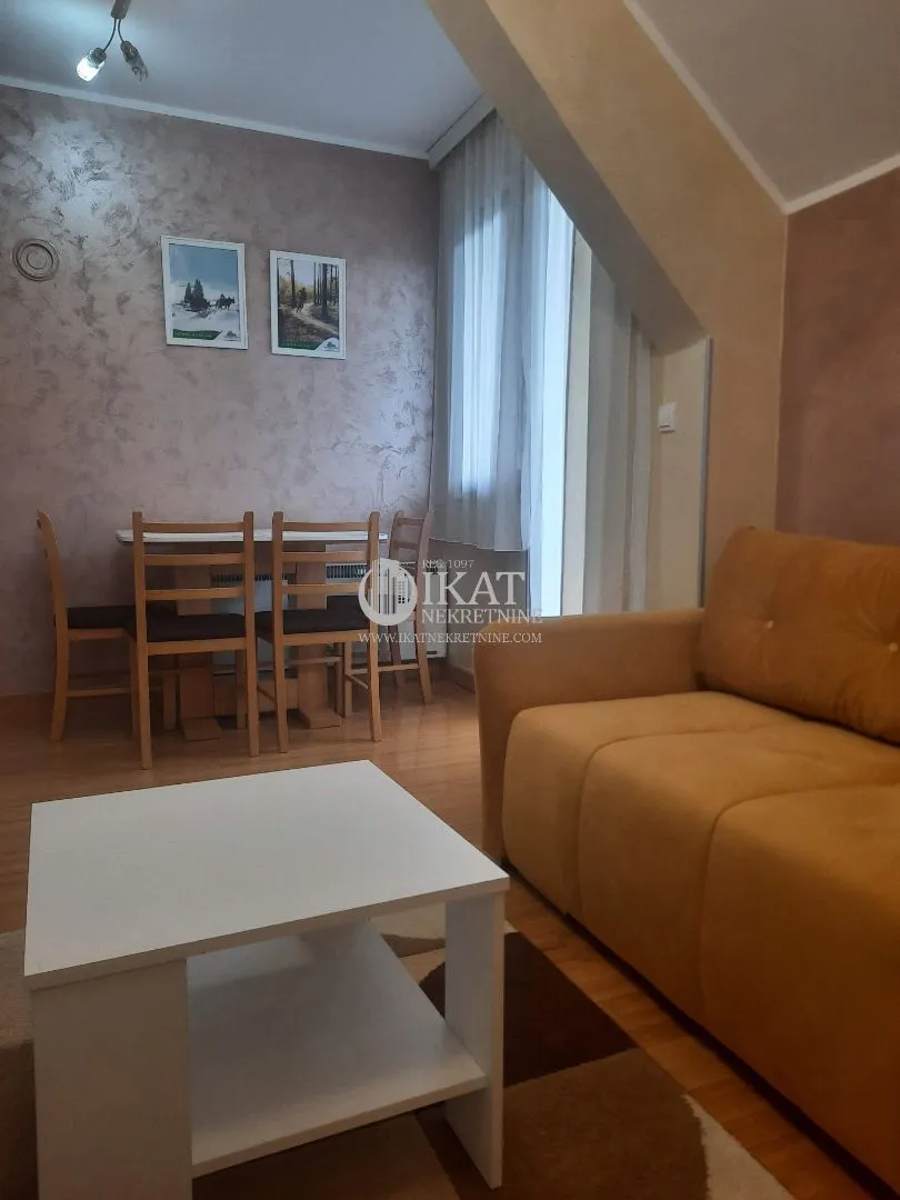 Prodaja, jednosoban stan, 39m², Zova, Zlatibor
