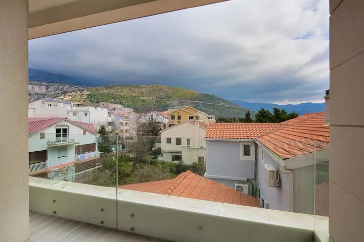 Sale, two bedroom apartment, 77m², Centar, Budva