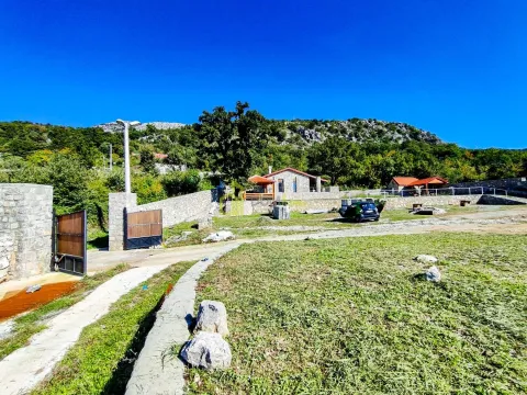 Izdavanje, kuća, 70m², Doljani, Podgorica - image 3