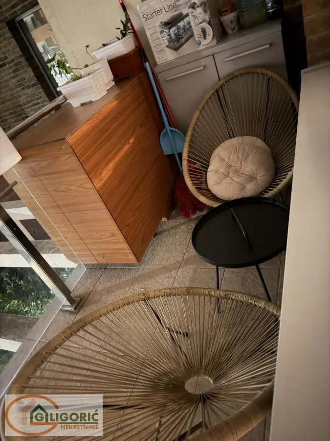 Prodaja, dvosoban stan, 53m², Novi Beograd Blok 67, Novi Beograd Sve Podlokacije