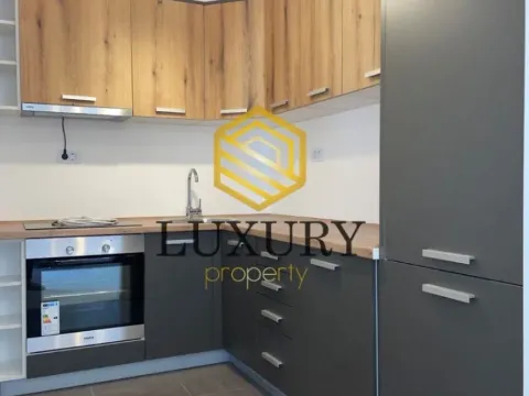 Prodaja, jednosoban stan, 46m², 1 maj, Podgorica - image 3