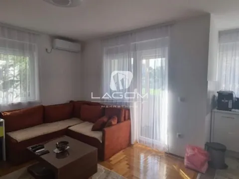 Prodaja, dvosoban stan, 43m², Ledine, Beograd - image 1