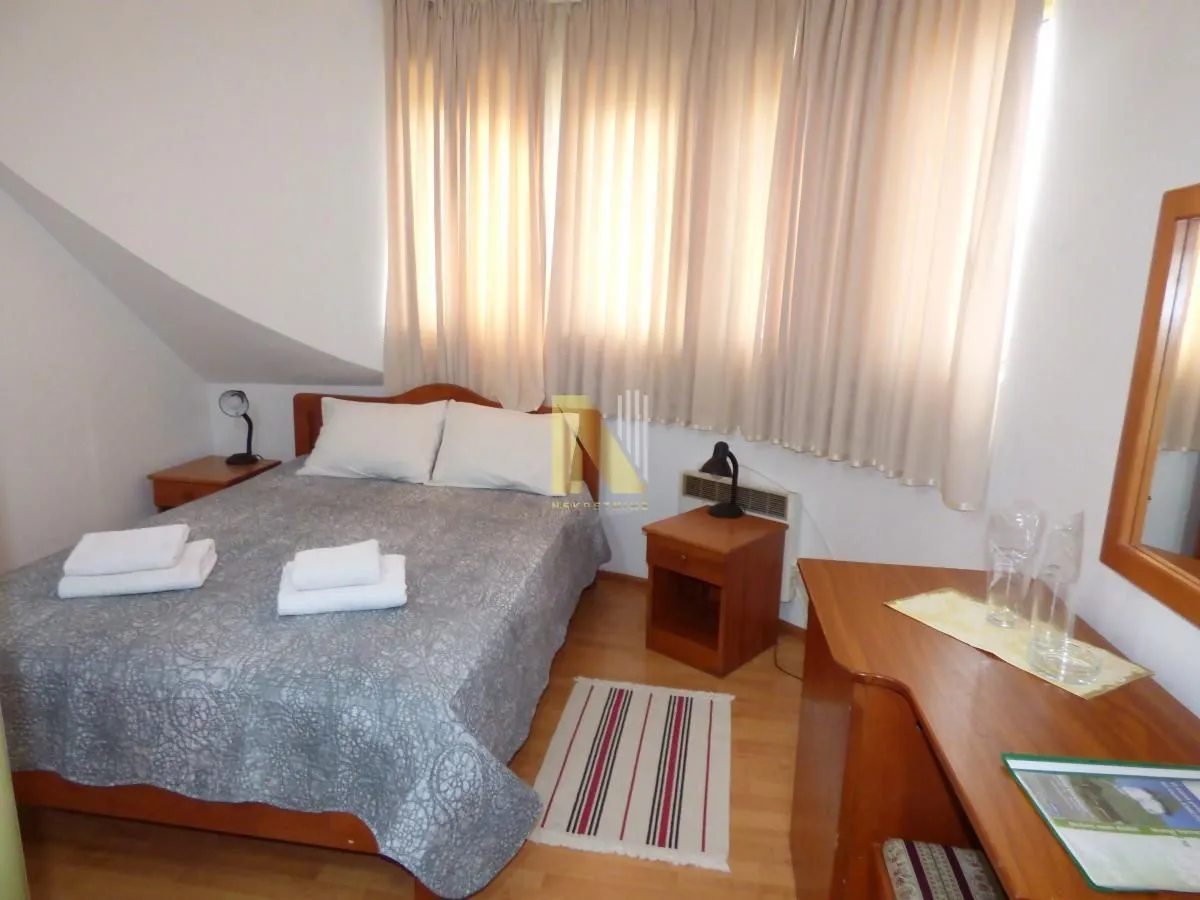 Sale, hospitality venue, 2064m², Centar, Vršac