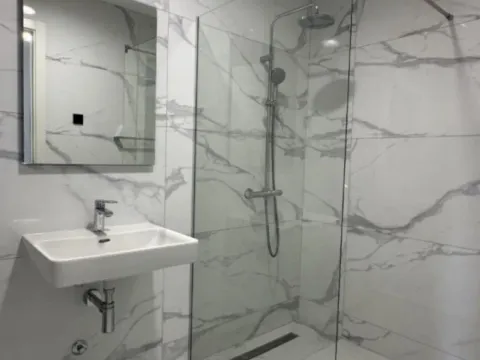 Izdavanje, jednosoban stan, 53m², Krivi Most, Podgorica - image 6