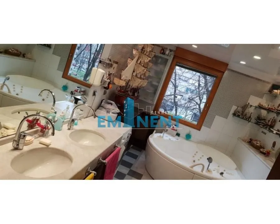 Rent, apartment, 200m², Stari Merkator, Novi Beograd Sve Podlokacije