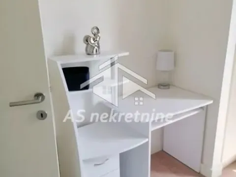 Rent, three bedroom apartment, 69m², Savski Venac, Beograd - image 12
