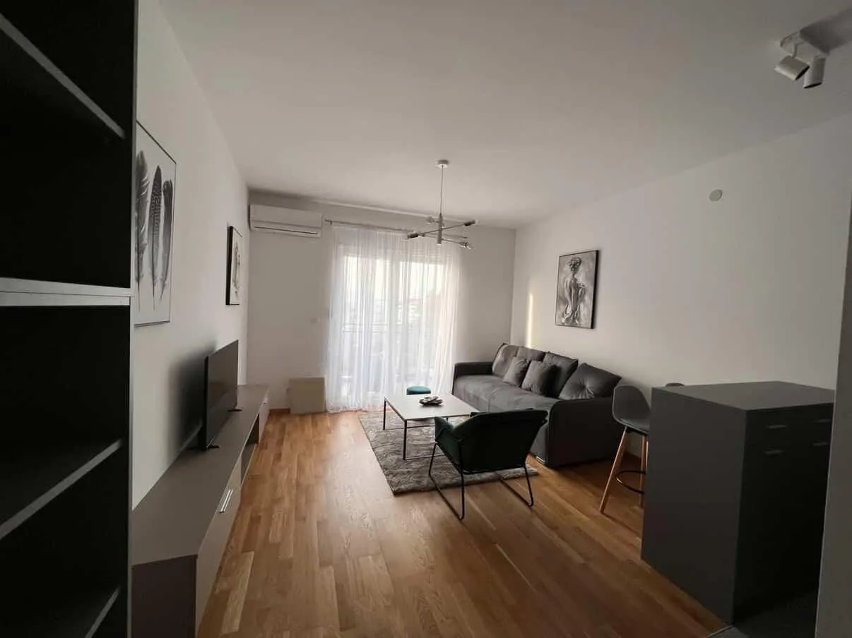 Rent, studio apartment, 31m², Ljubović, Podgorica